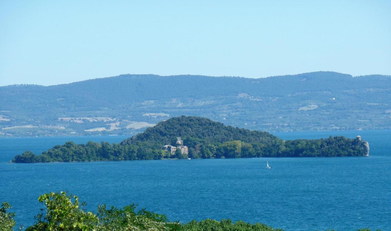 Poggiolindo B&B Capodimonte Luaran gambar