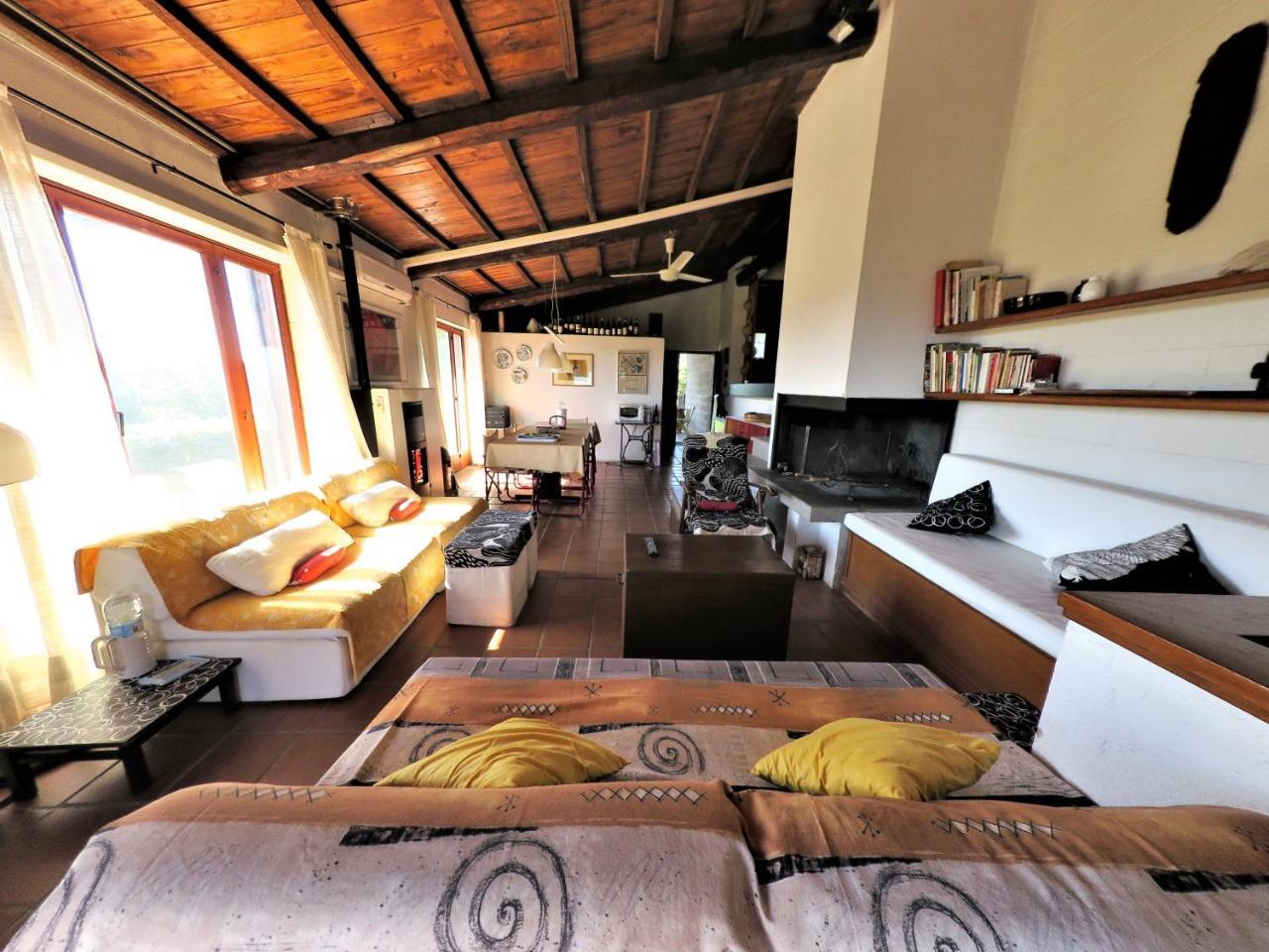 Poggiolindo B&B Capodimonte Luaran gambar
